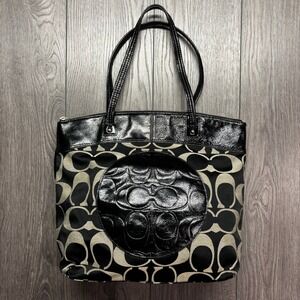 Coach Signature City Tote Bag Black Grey Patent Leather Trim Zip Top F18335